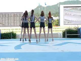 高挑包臀大屁股少女 02