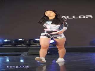 Showgirl美女视频170